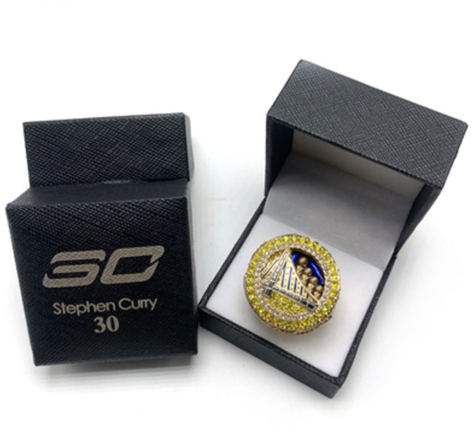 Steph Curry 2022 Single Championship ring.