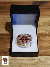 Load image into Gallery viewer, Michael Jordan Single 1993 Championship ring.
