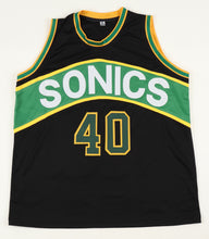 Load image into Gallery viewer, Shawn Kemp Signed Jersey (OK Authentics)
